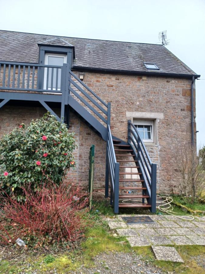 Joli Appartement Avec Vue Sur La Baie Avranches Esterno foto